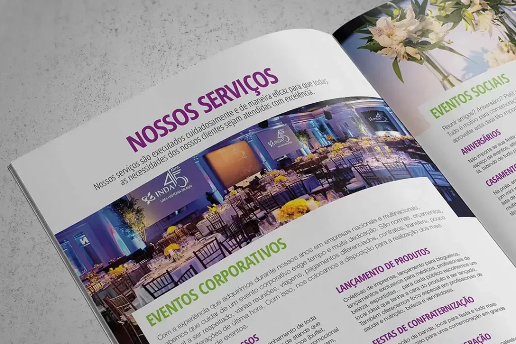 Folder estilo portfolio de serviços para a Alles Eventos